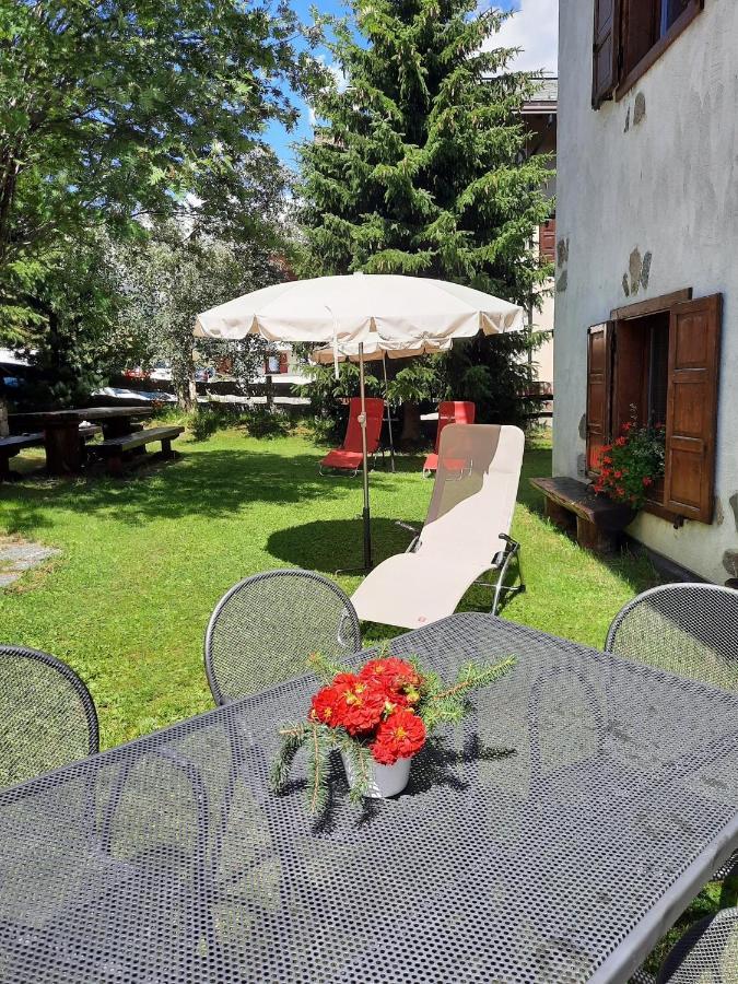 Bait D'Armin - Sport Azzurro Apartment Livigno Exterior foto